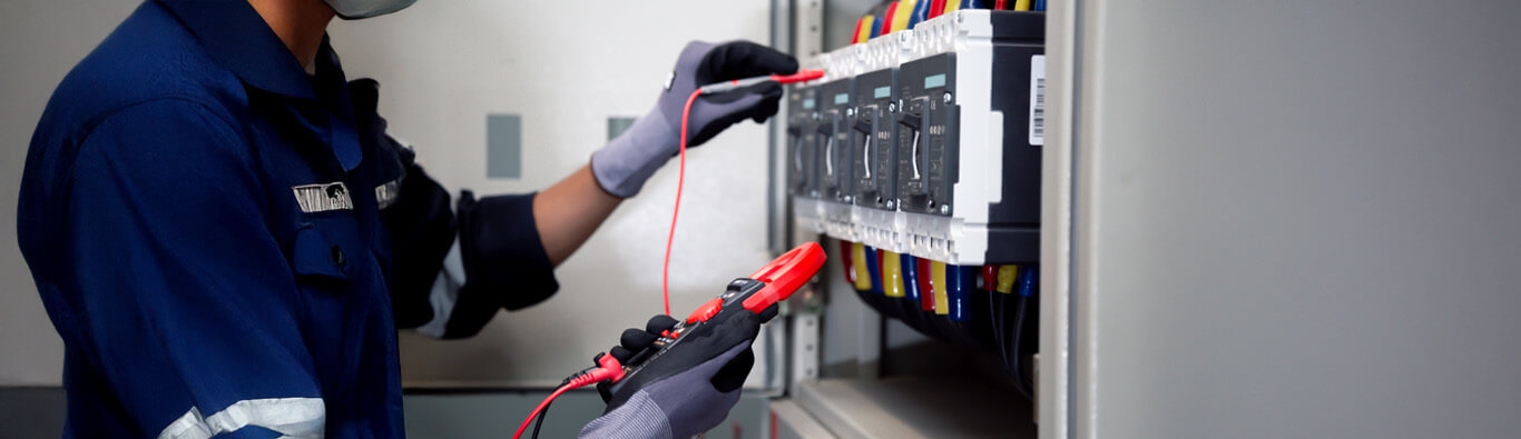 Primary vs Secondary Injection Testing in Circuit Breakers