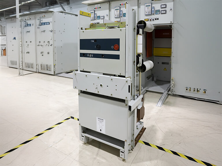 Magnetically Actuated VCB Testing